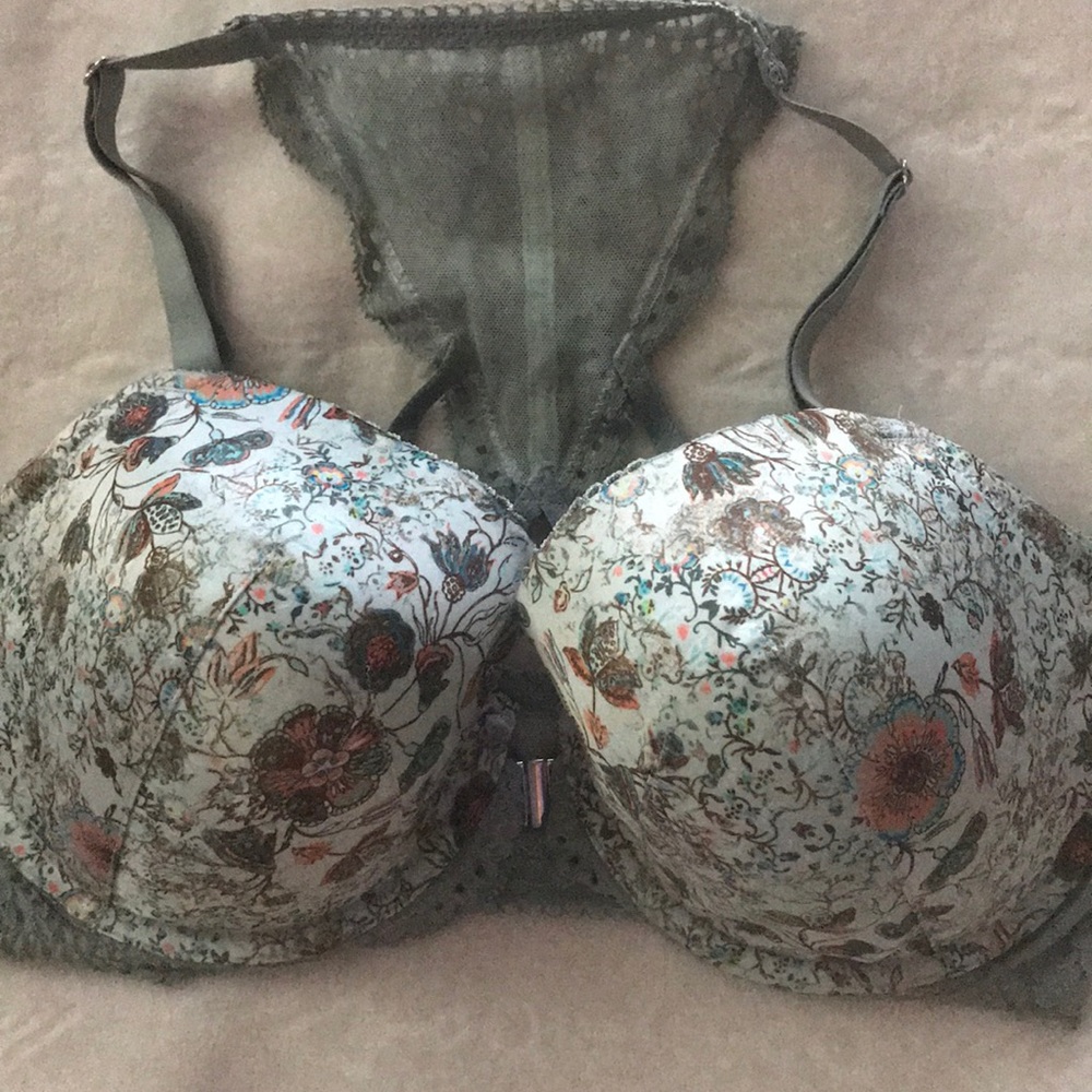 VS Open front Dream Angels